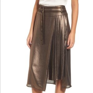 Leith belted pleat front shimmer skirt